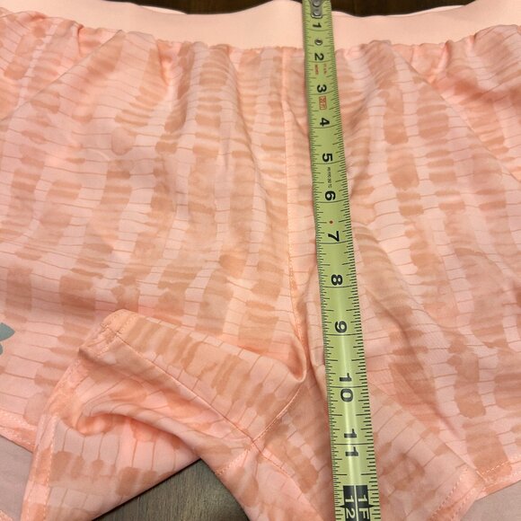 NWT Under Armour Women's Mileage Heatgear Printed Running Shorts Peach Size MD/M - Picture 12 of 14